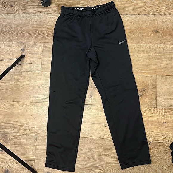 Nike black dri-fit sweatpants - Picture 1 of 4